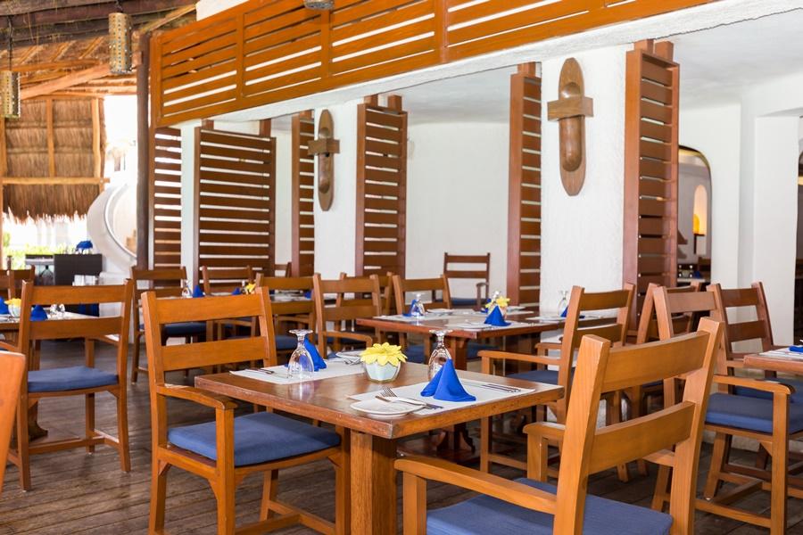 Gr Solaris Caribe Hotel Cancún Buitenkant foto